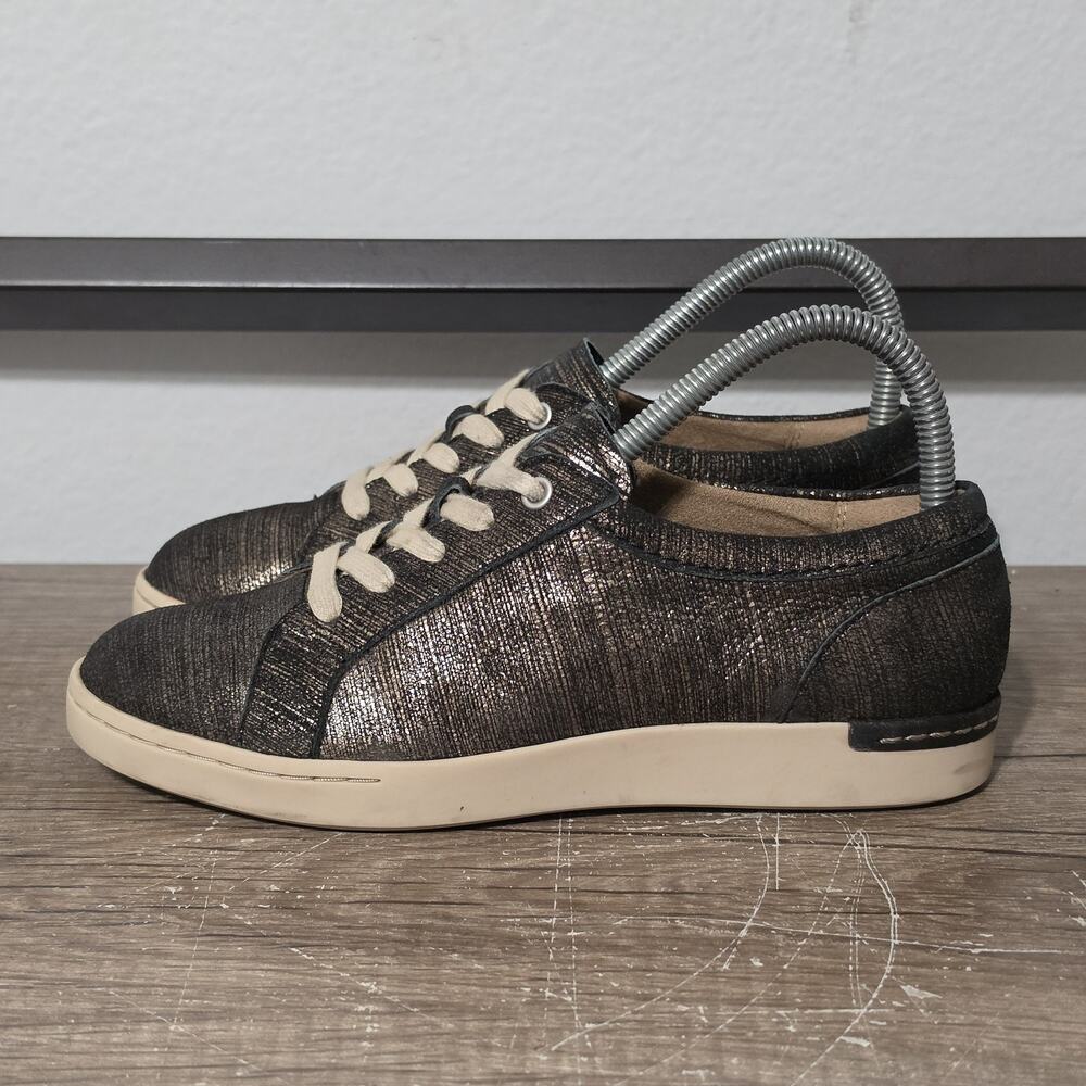 Clarks Artisan Women's Casual Comfort Lifestyle Shoes Sneakers Size 6 Bronze